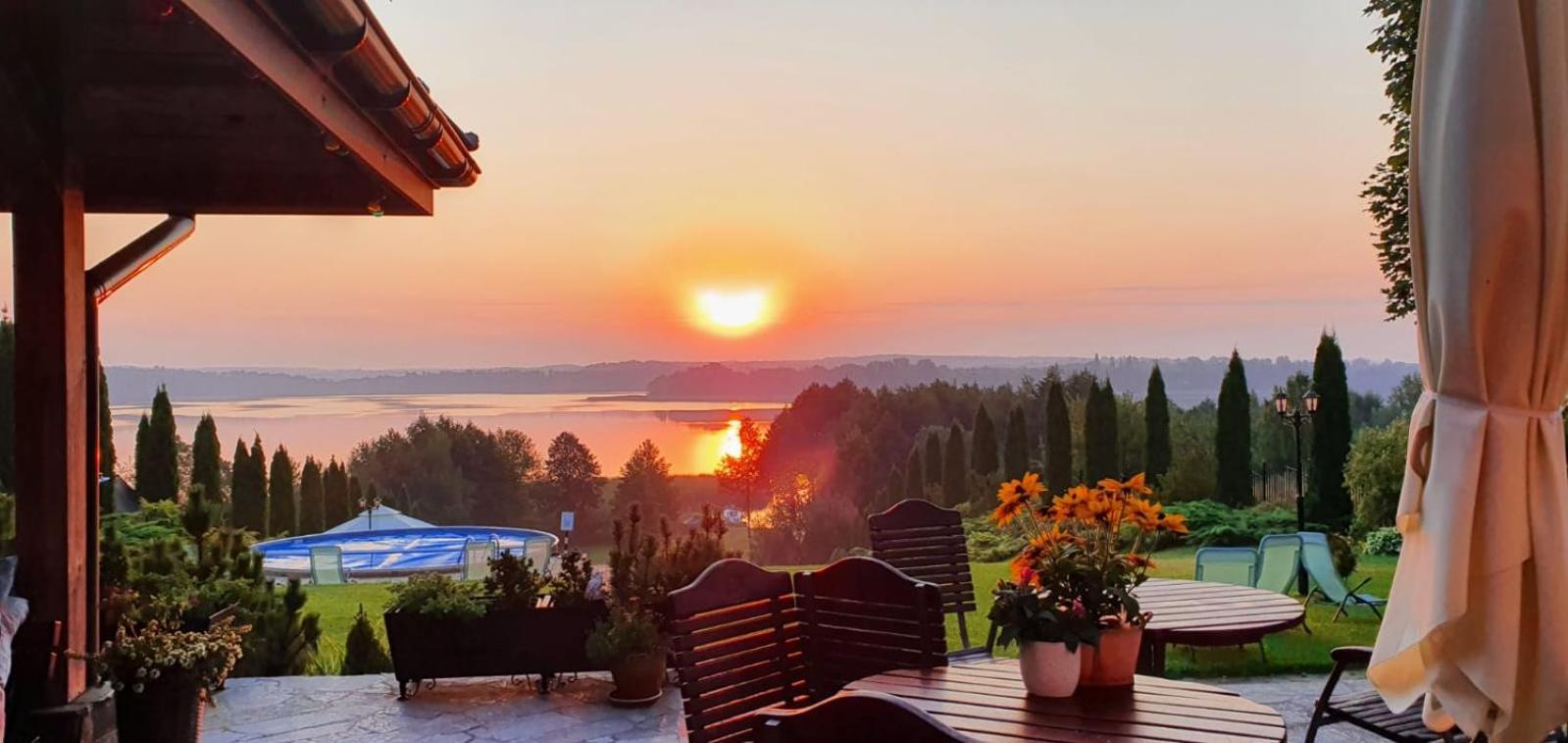Willa Dabrowa Dąbrówno Exteriér fotografie